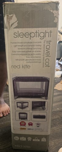 Red kite sleeptight travel cot - red,