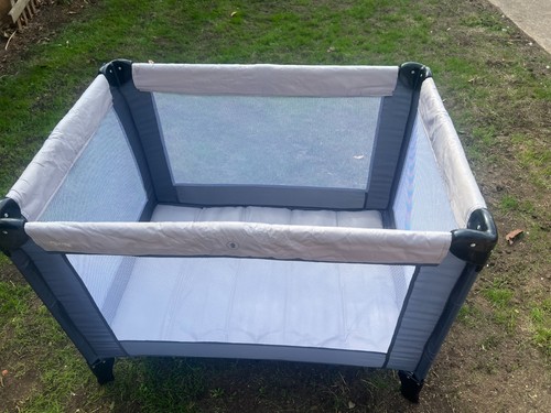 Baby travel cot - travel,